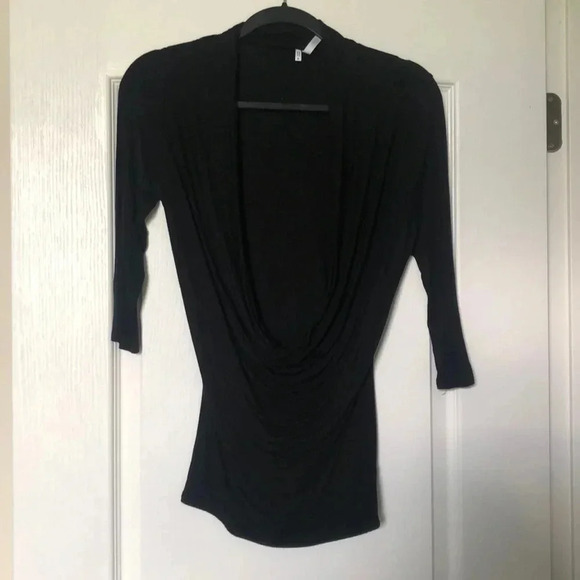 Studio Y Tops - Black Shirt with low front